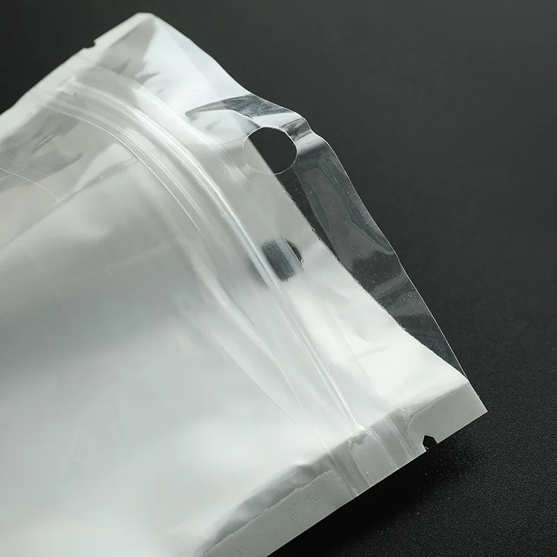 100шт, 12 см. * 20 см, бяла прозрачна самоуплотняющаяся чанта с цип, търговия на дребно опаковка с отвор за окачване